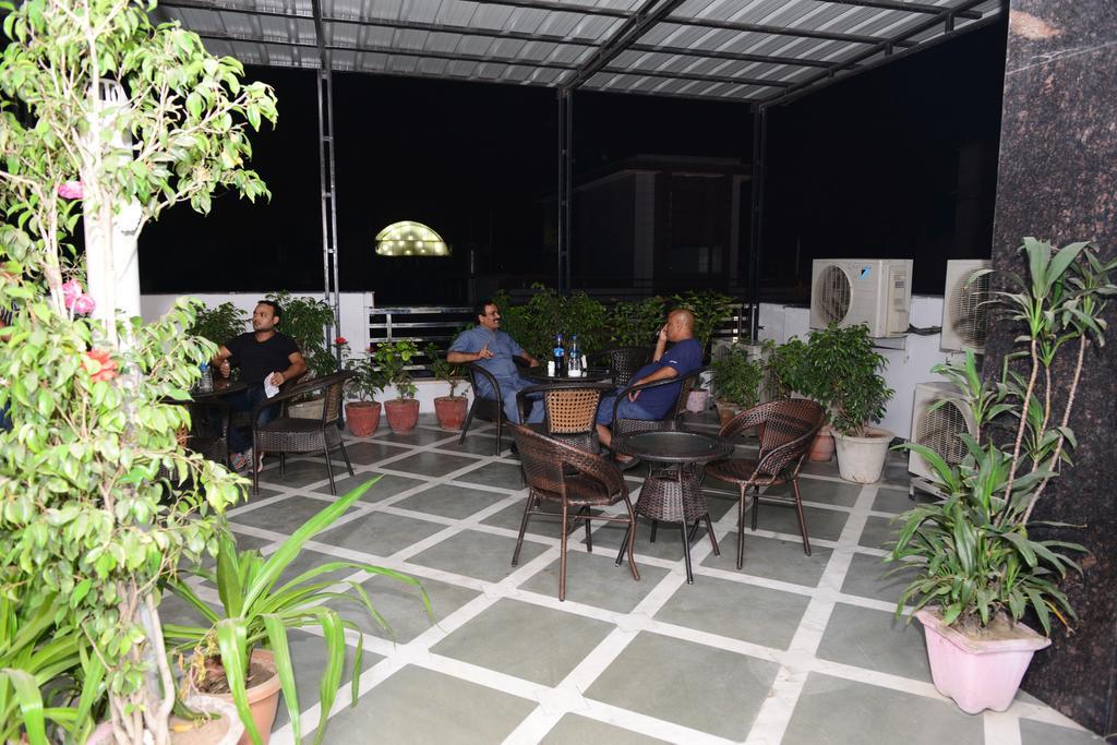 Hotel Cabana @ Pahar Ganj Yeni Delhi Dış mekan fotoğraf
